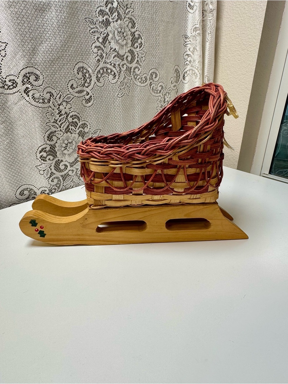 Vintage Woven Basket Sleigh - Boho Farmhouse Rustic Christmas Holiday Decoration